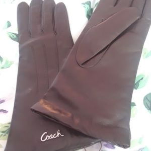 Coach leather gloves